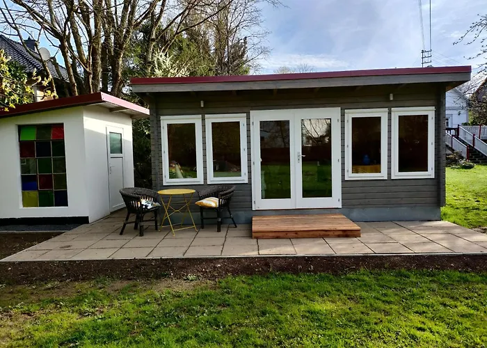 Wind In Den Weiden, Uebernachten Am Bachlauf