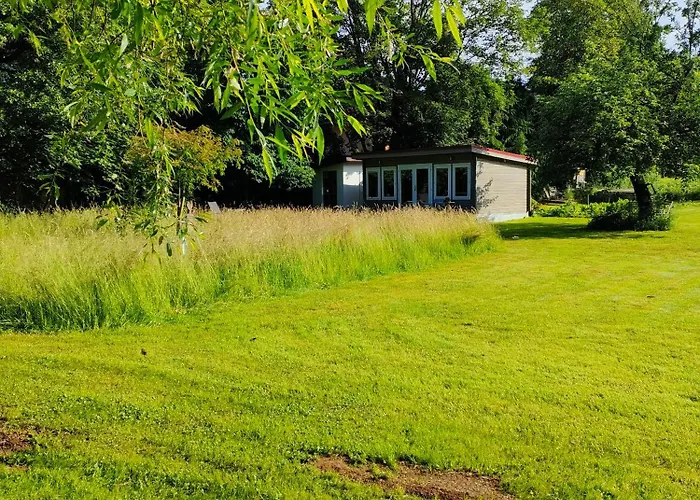 Wind In Den Weiden, Uebernachten Am Bachlauf Hébergement de vacances *